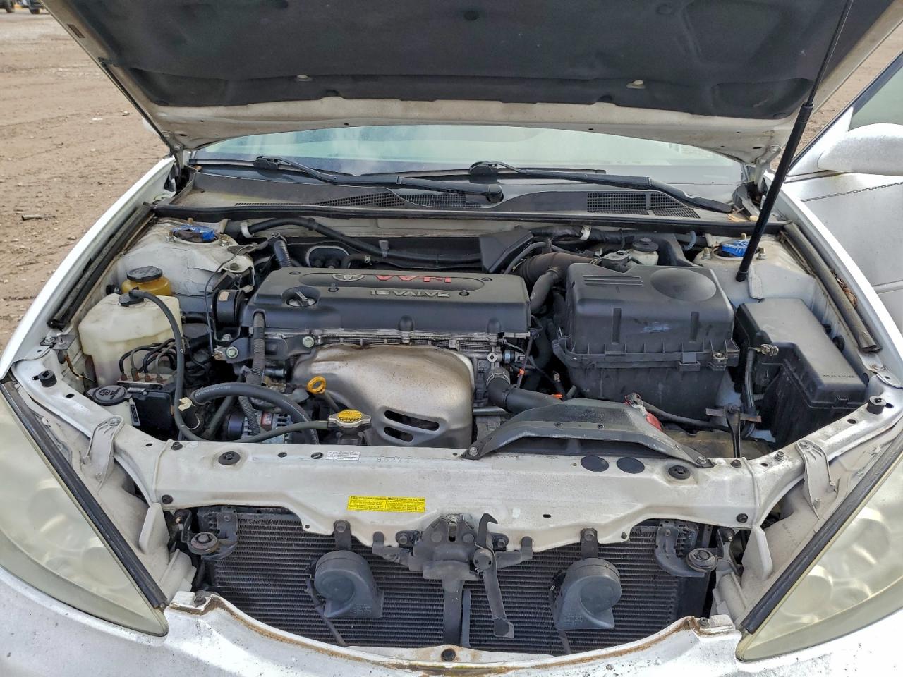 2005 TOYOTA CAMRY LE photo 21