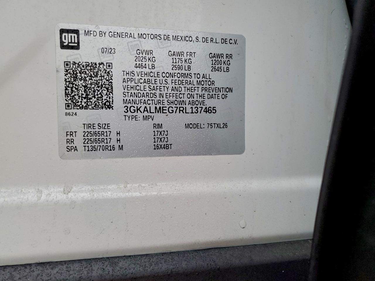 2024 GMC TERRAIN SLE photo 12