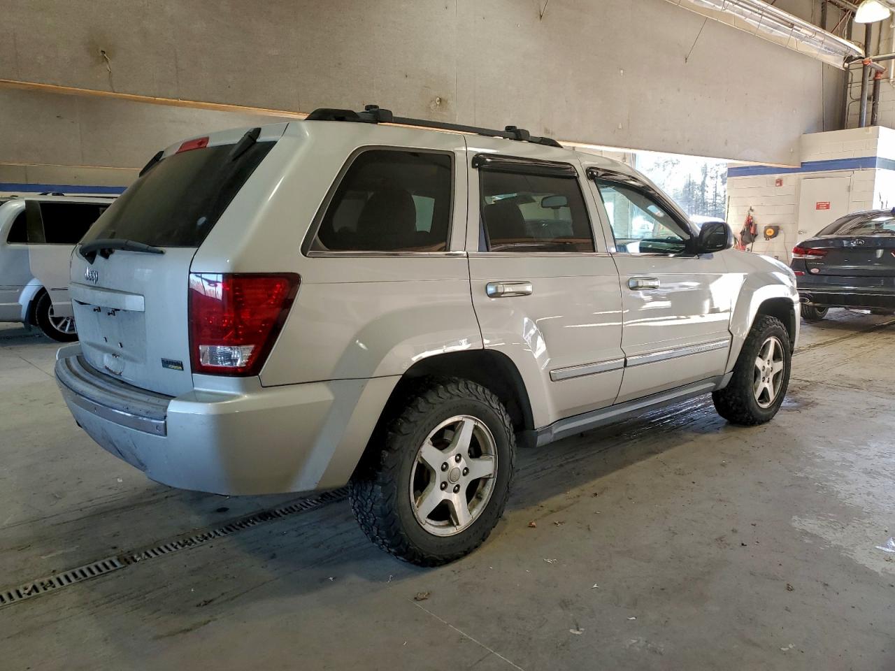 2007 JEEP GRAND CHEROKEE LIMITED photo 3