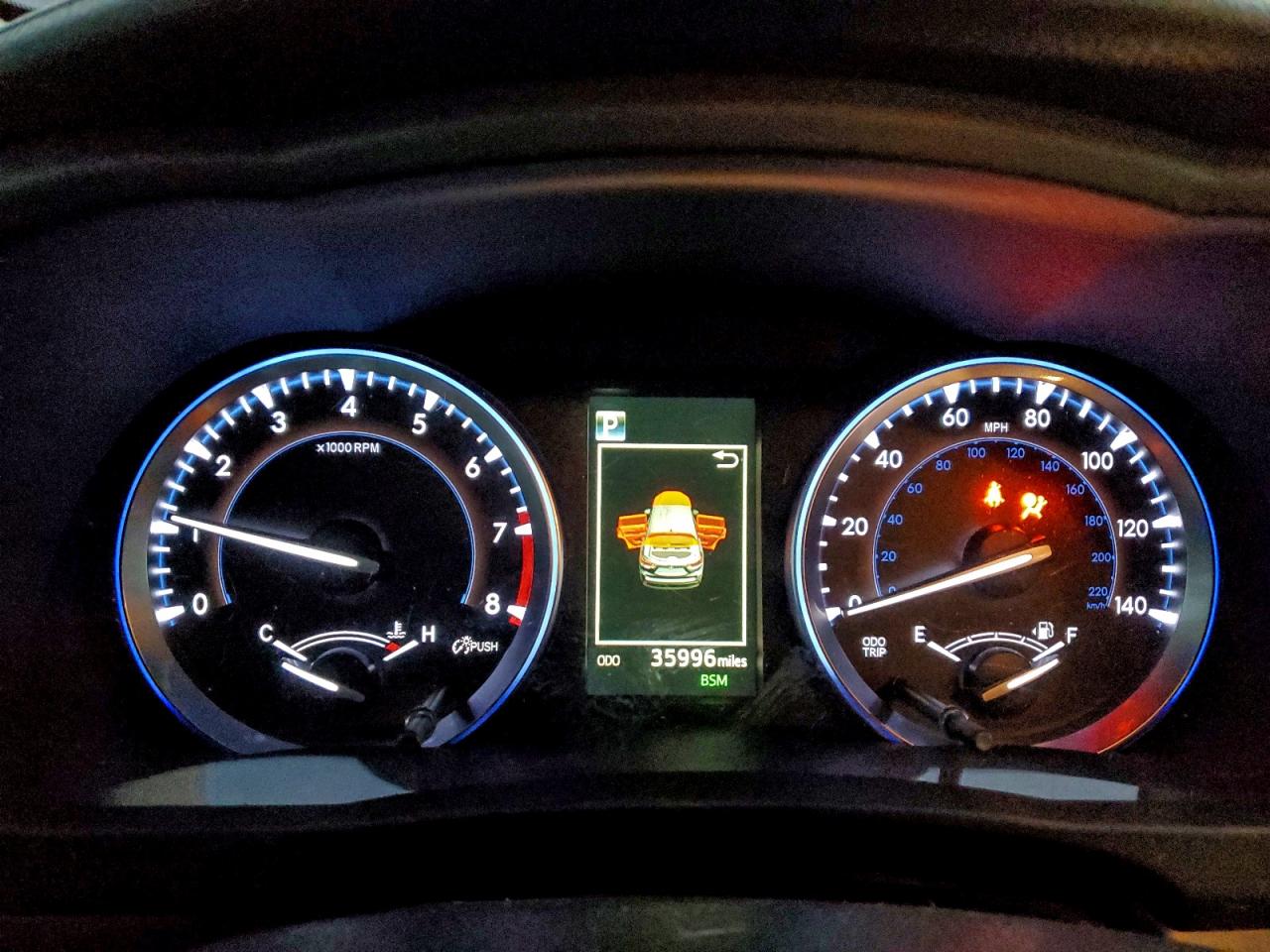 2018 TOYOTA HIGHLANDER LIMITED photo 17