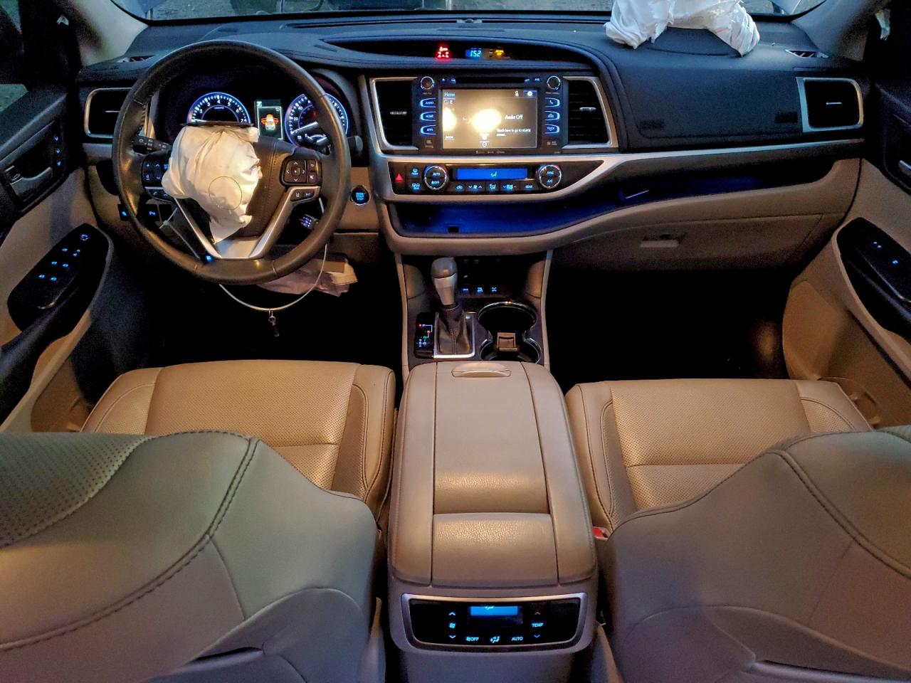 2018 TOYOTA HIGHLANDER LIMITED photo 15