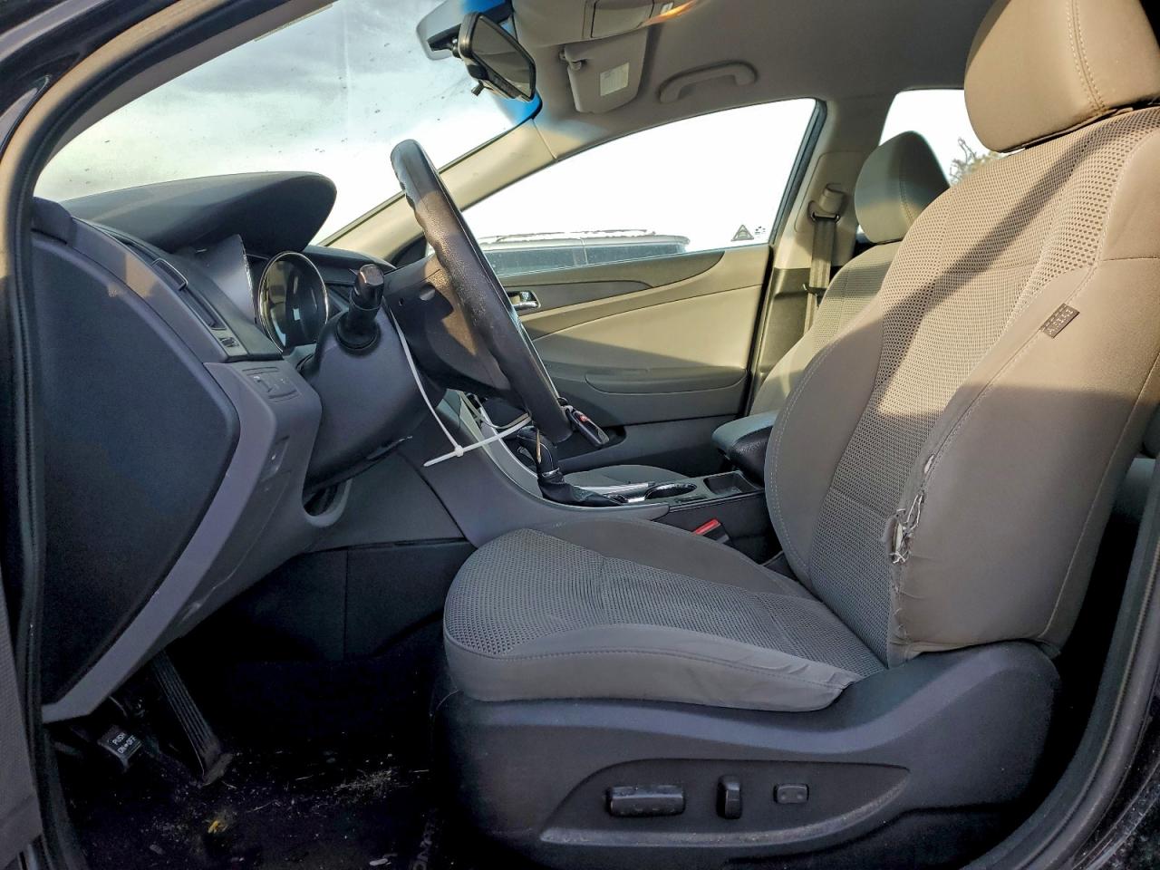 2013 HYUNDAI SONATA GLS photo 7
