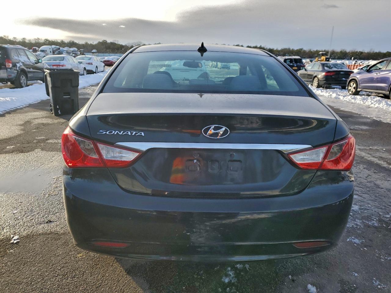 2013 HYUNDAI SONATA GLS photo 6