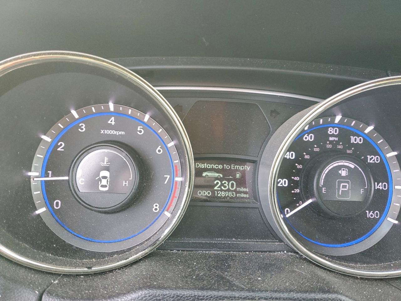 2013 HYUNDAI SONATA GLS photo 9