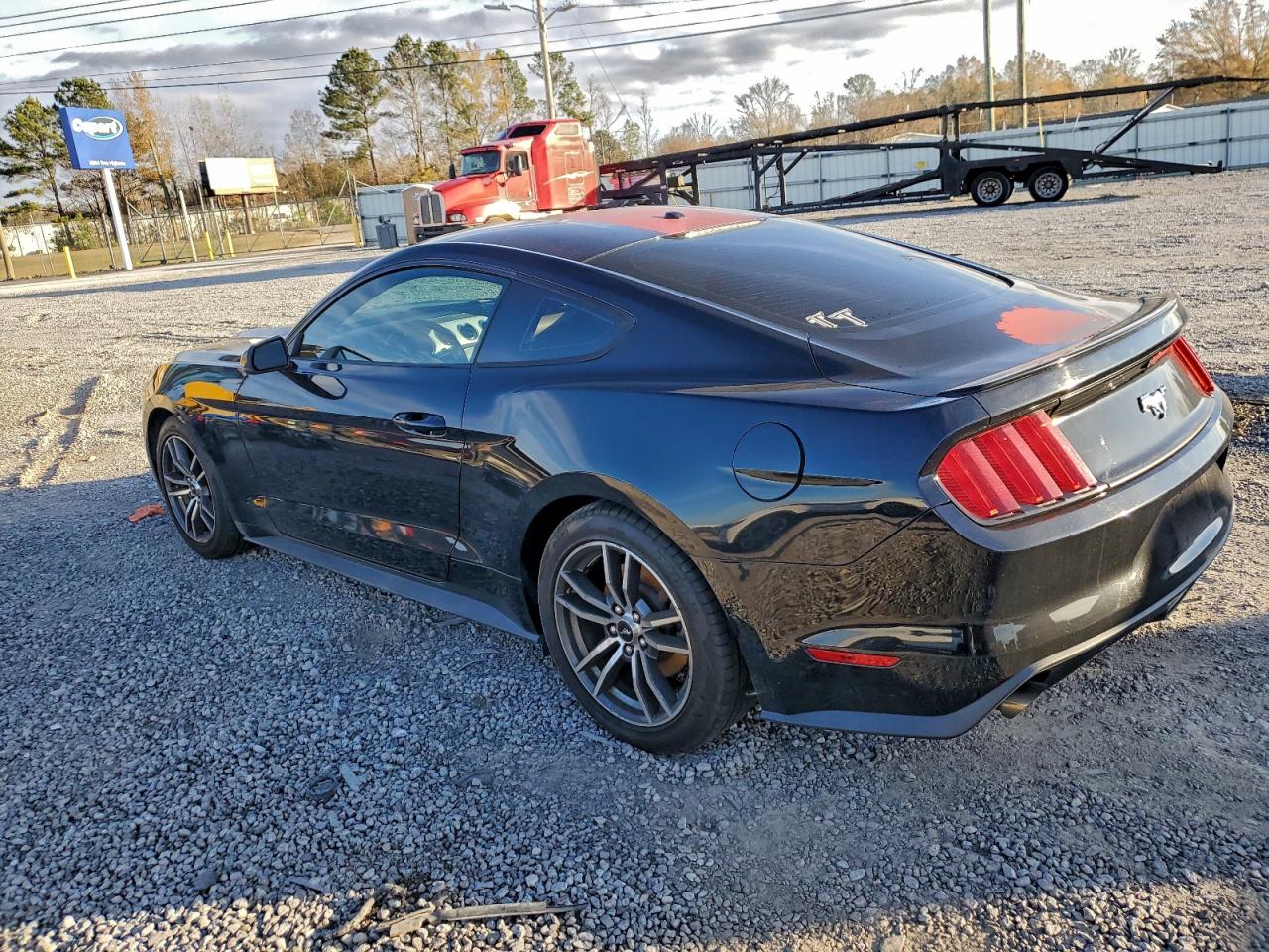 2015 FORD MUSTANG photo 3