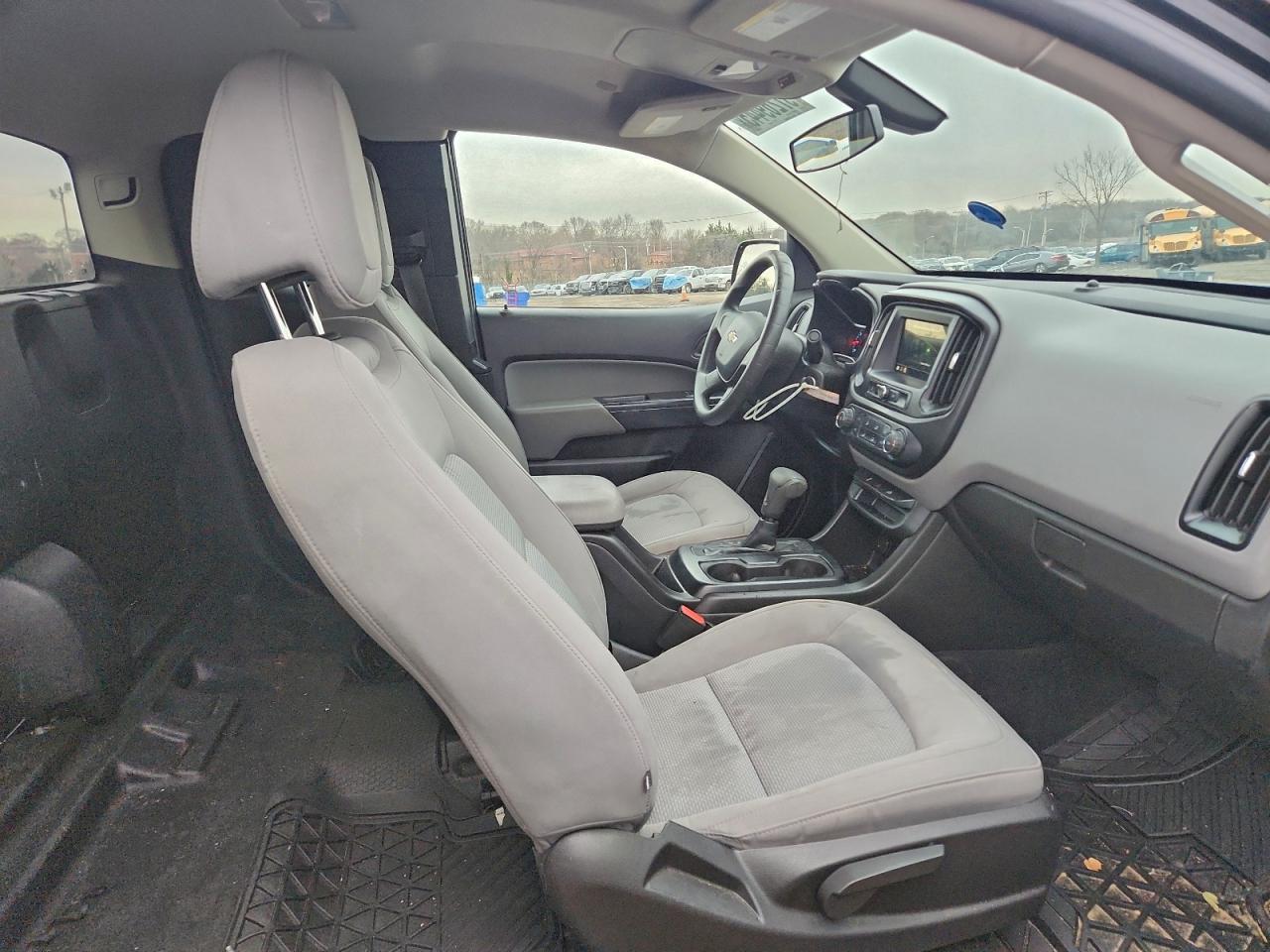 2019 CHEVROLET COLORADO photo 10