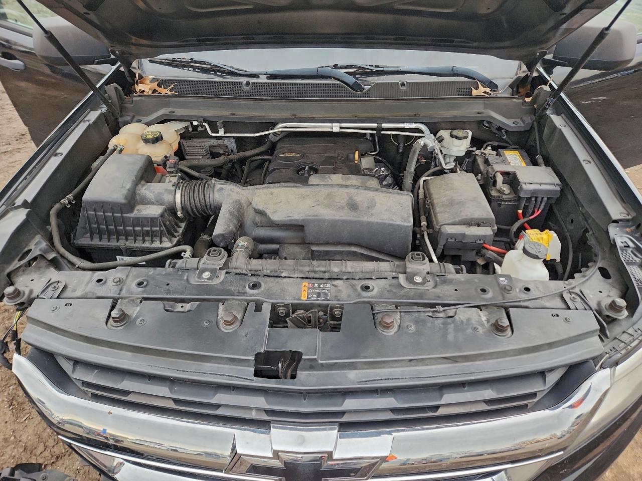 2019 CHEVROLET COLORADO photo 11
