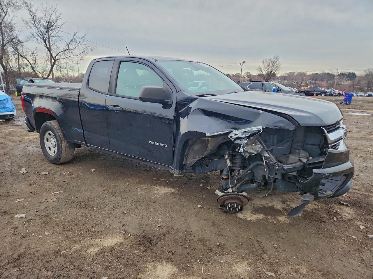 2019 CHEVROLET COLORADO photo 4