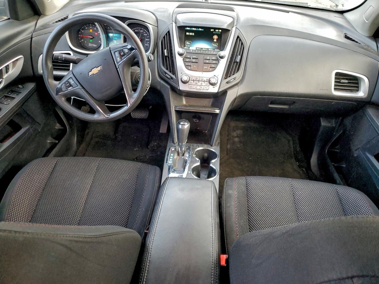 2017 CHEVROLET EQUINOX LS photo 8