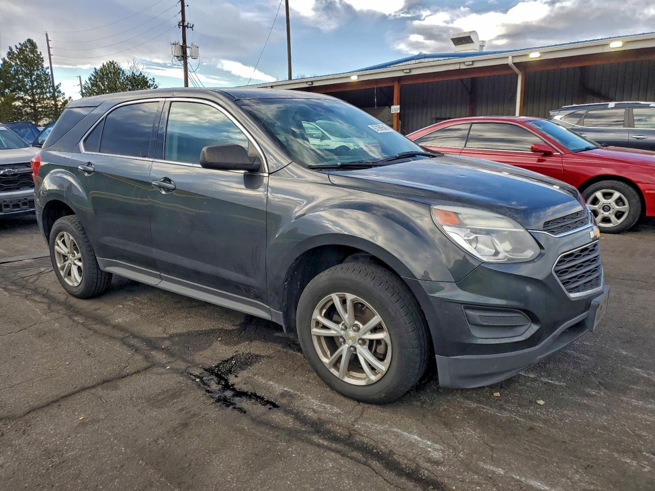 2017 CHEVROLET EQUINOX LS photo 4