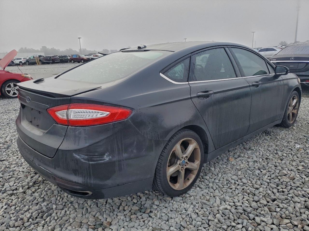 2013 FORD FUSION SE photo 3