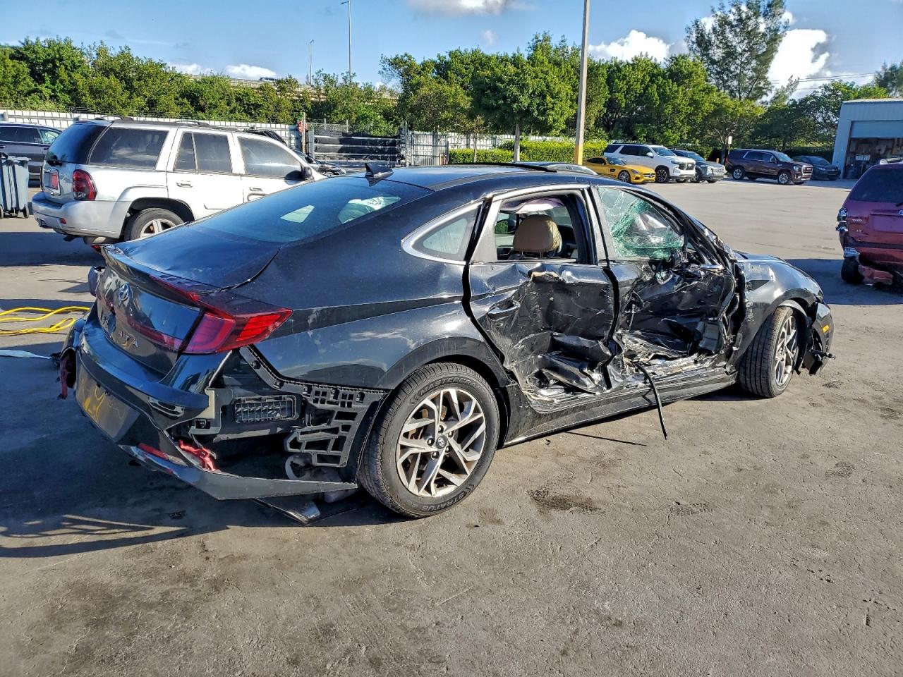 2020 HYUNDAI SONATA SEL photo 3