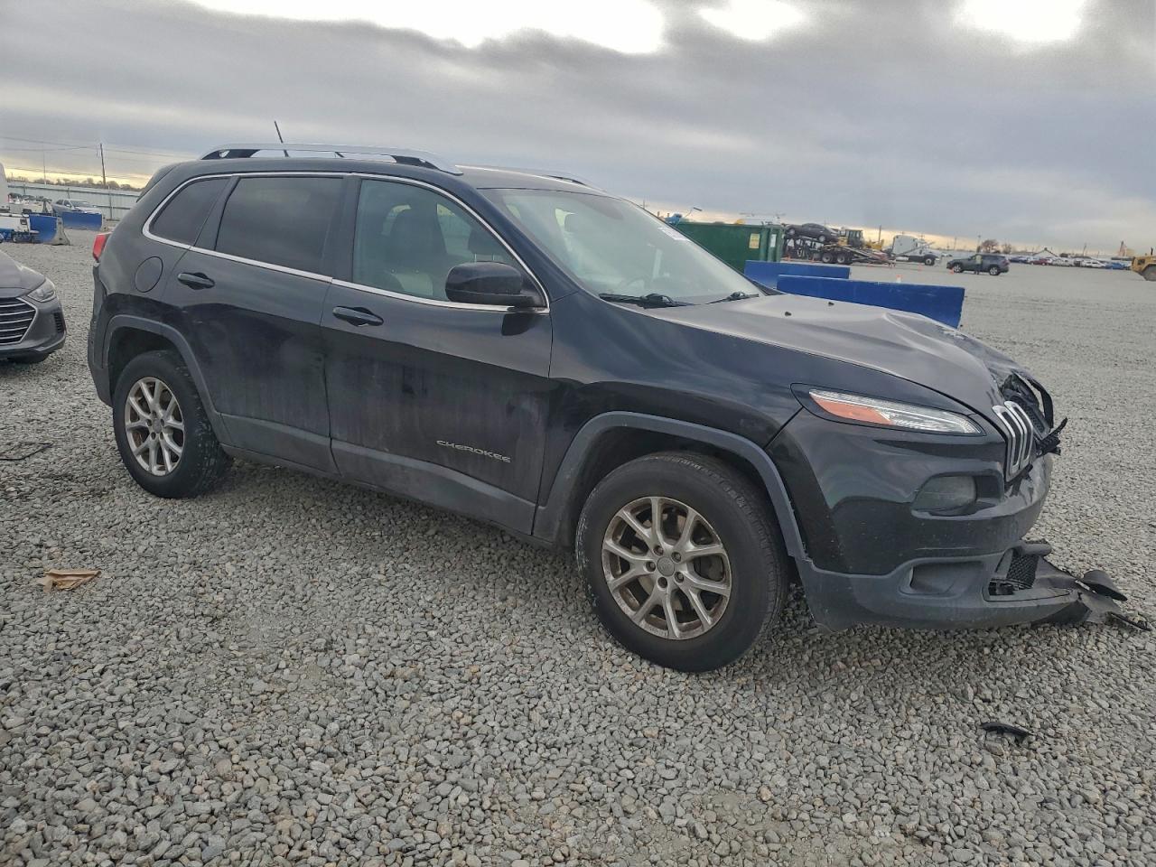 2014 JEEP CHEROKEE LATITUDE photo 7