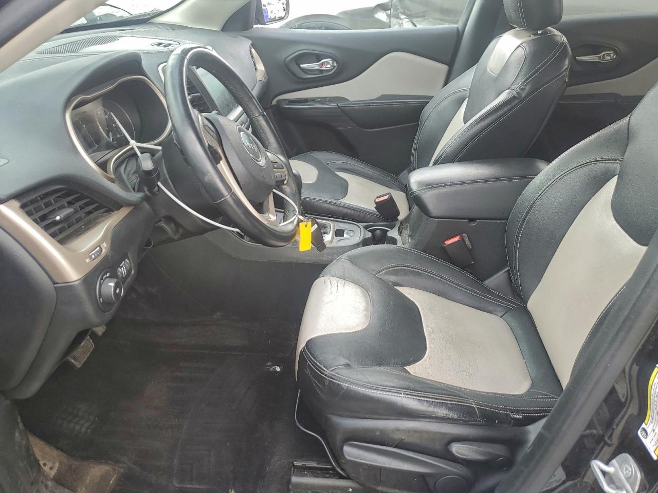 2014 JEEP CHEROKEE LATITUDE photo 13