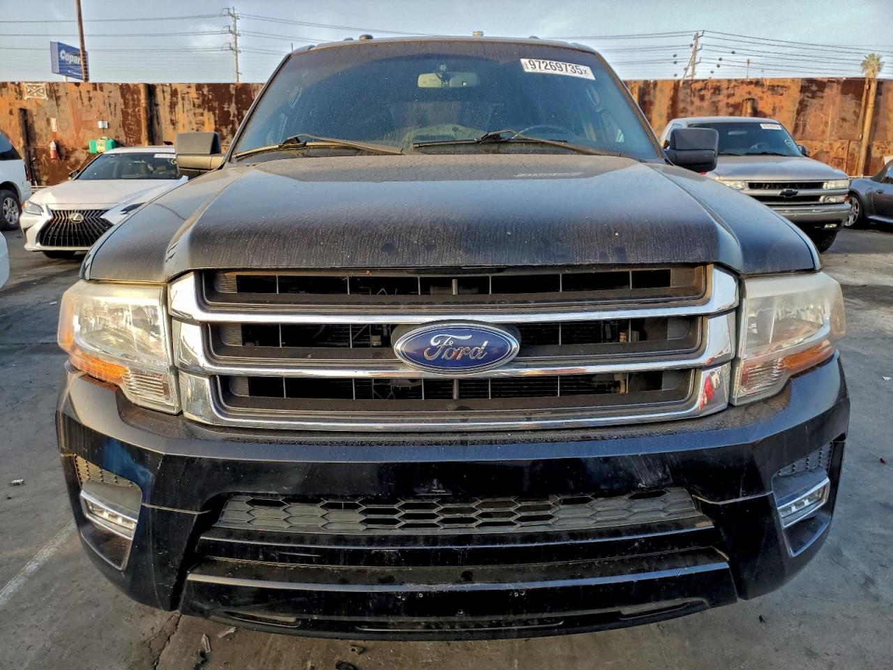 2016 FORD EXPEDITION XLT photo 5