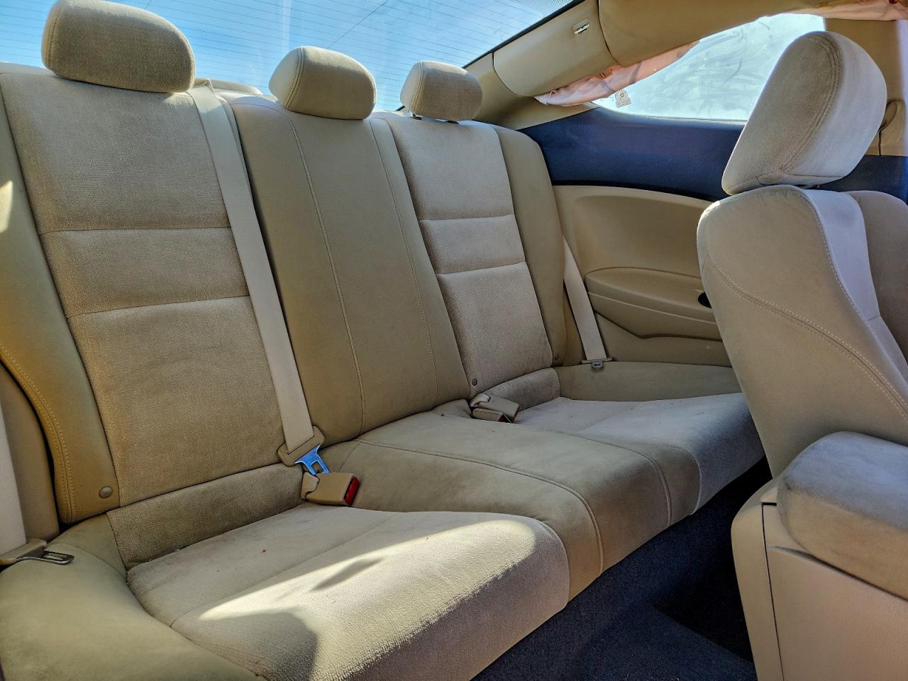 2010 HONDA ACCORD LX photo 10