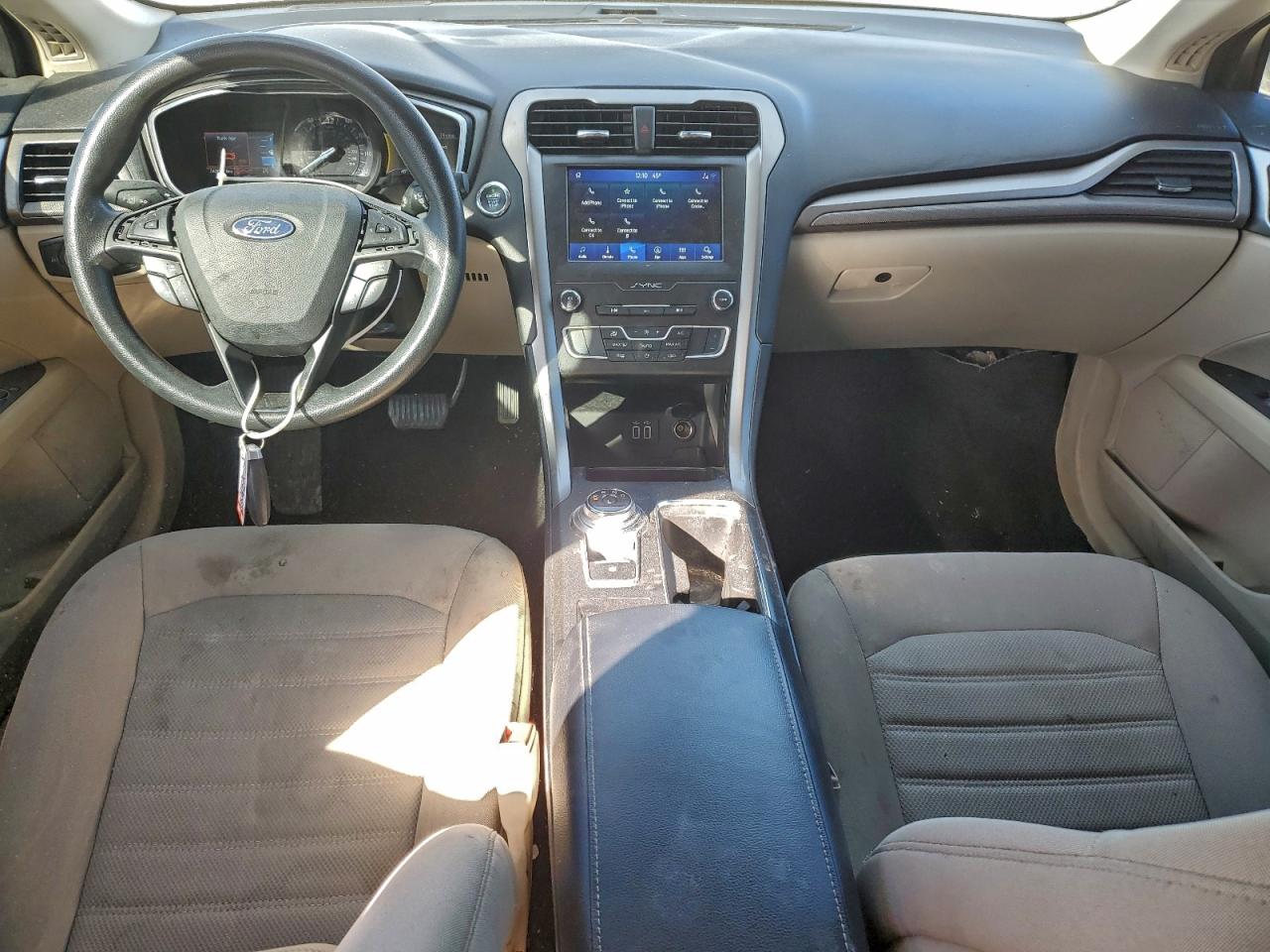 2020 FORD FUSION SE photo 8