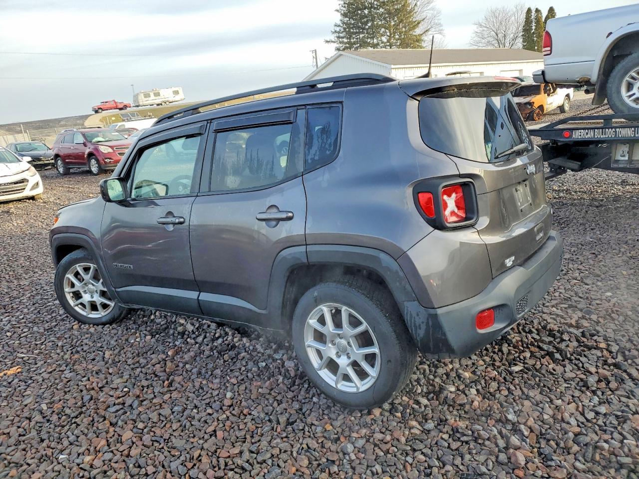 2019 JEEP RENEGADE LATITUDE photo 2