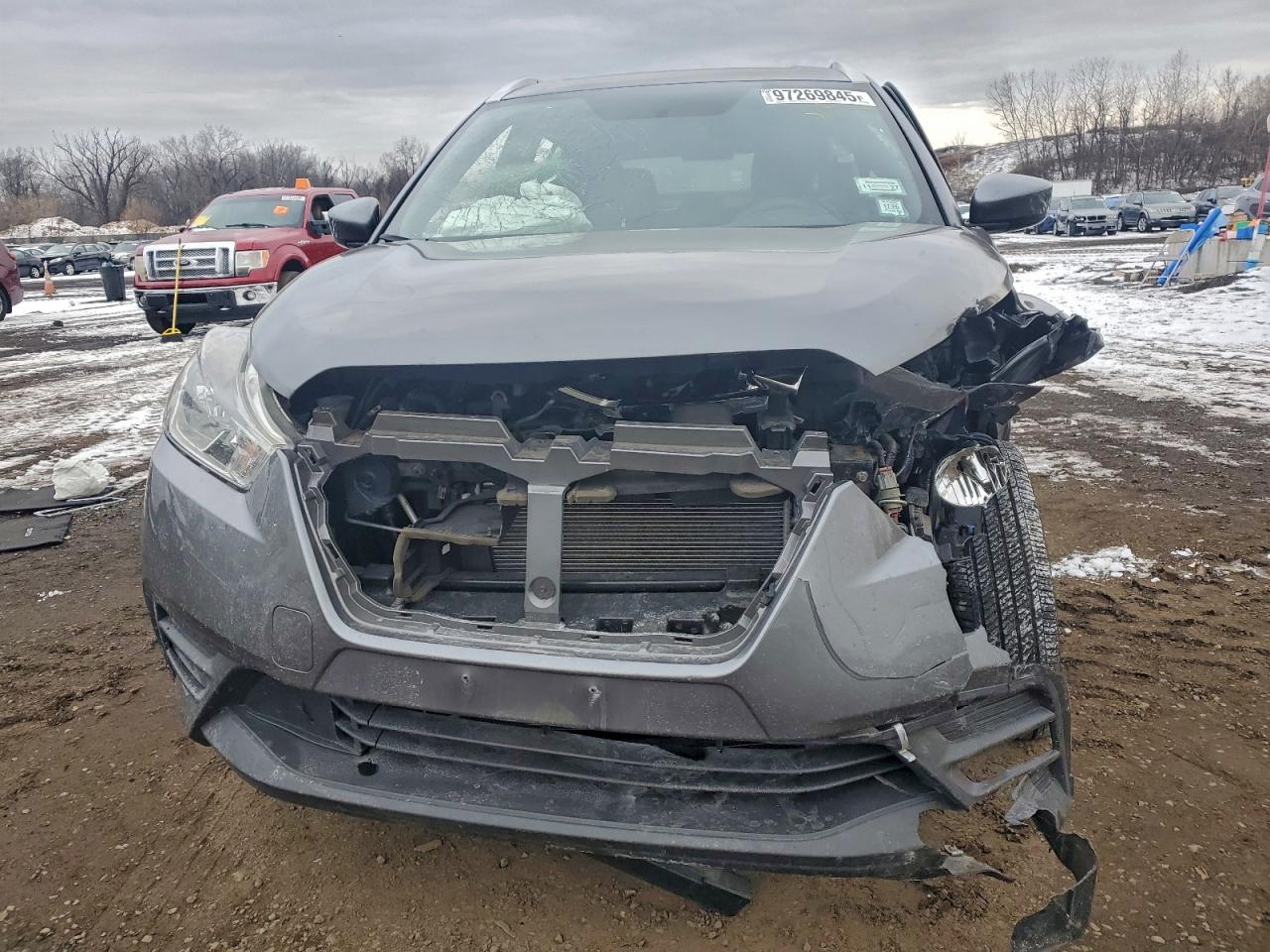 2019 NISSAN KICKS S photo 13