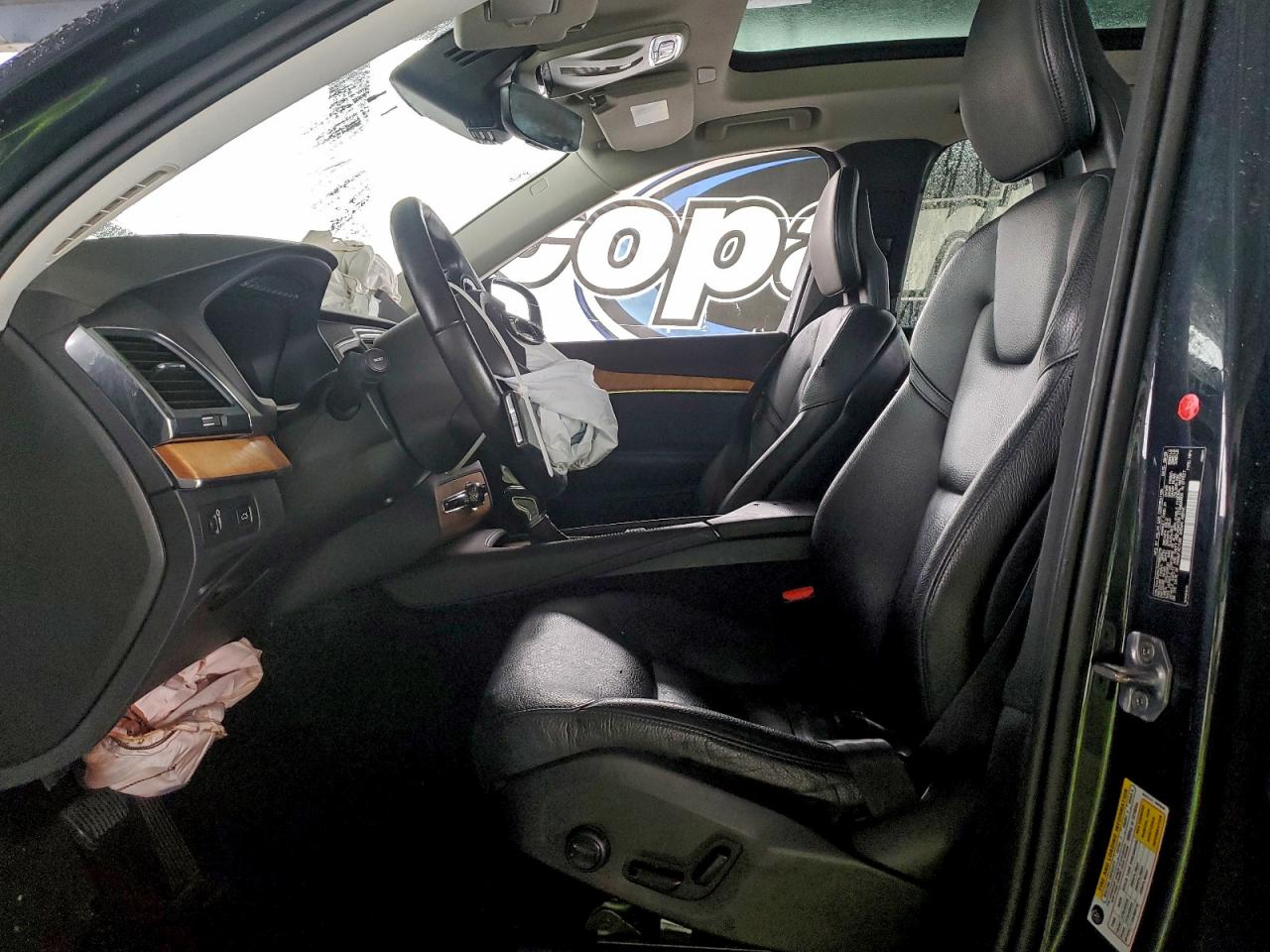 2021 VOLVO XC90 T5 MOMENTUM photo 13