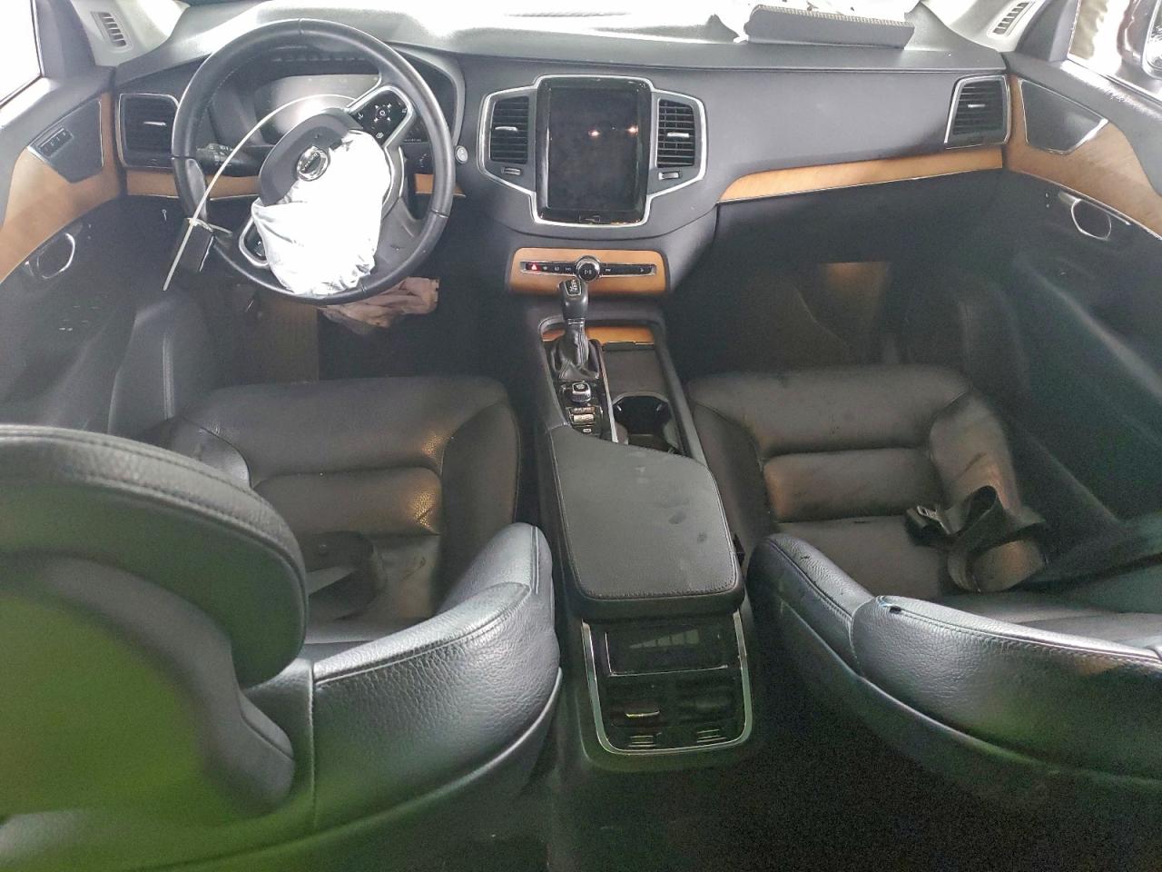 2021 VOLVO XC90 T5 MOMENTUM photo 15