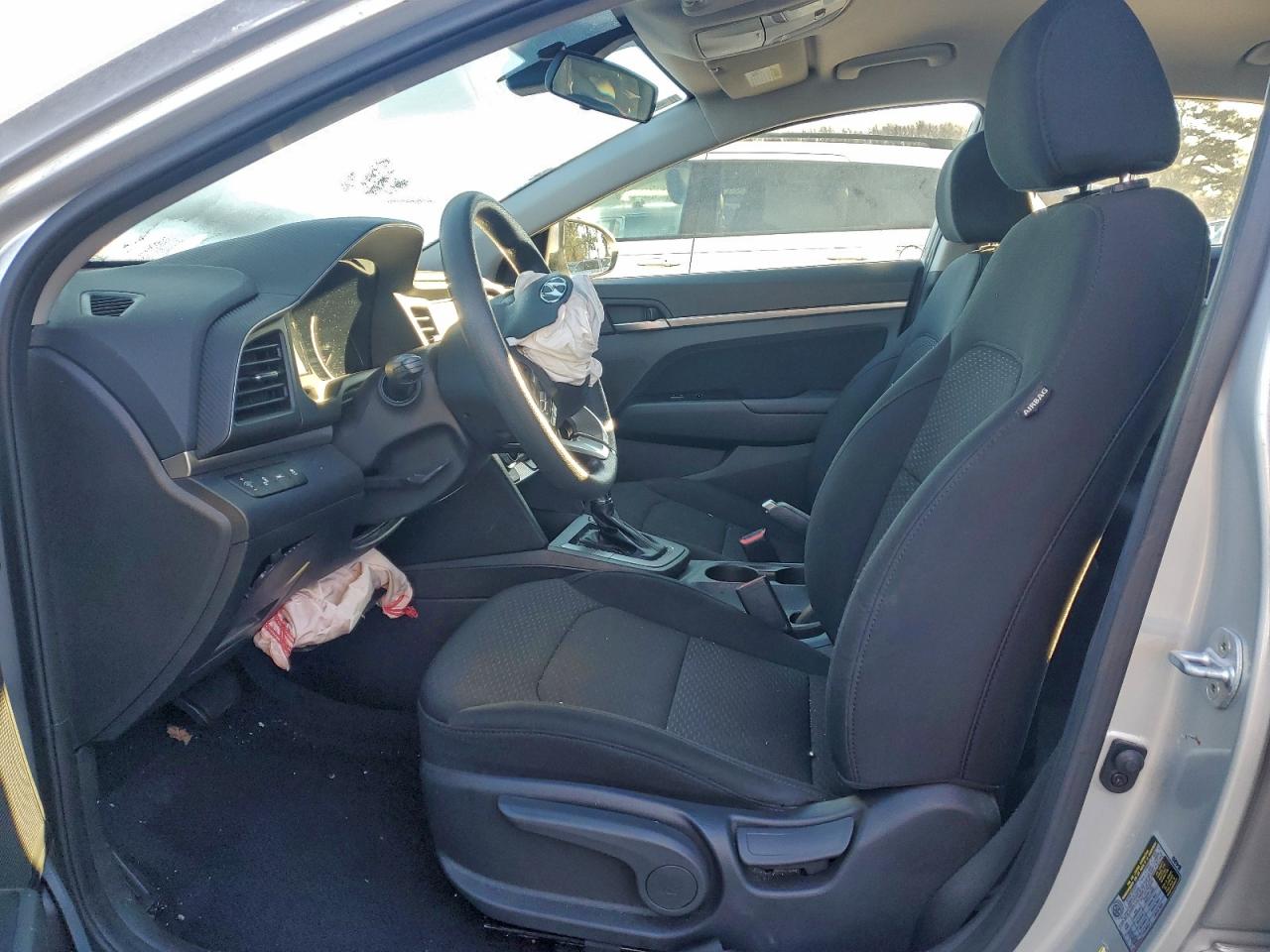 2019 HYUNDAI ELANTRA SEL photo 13