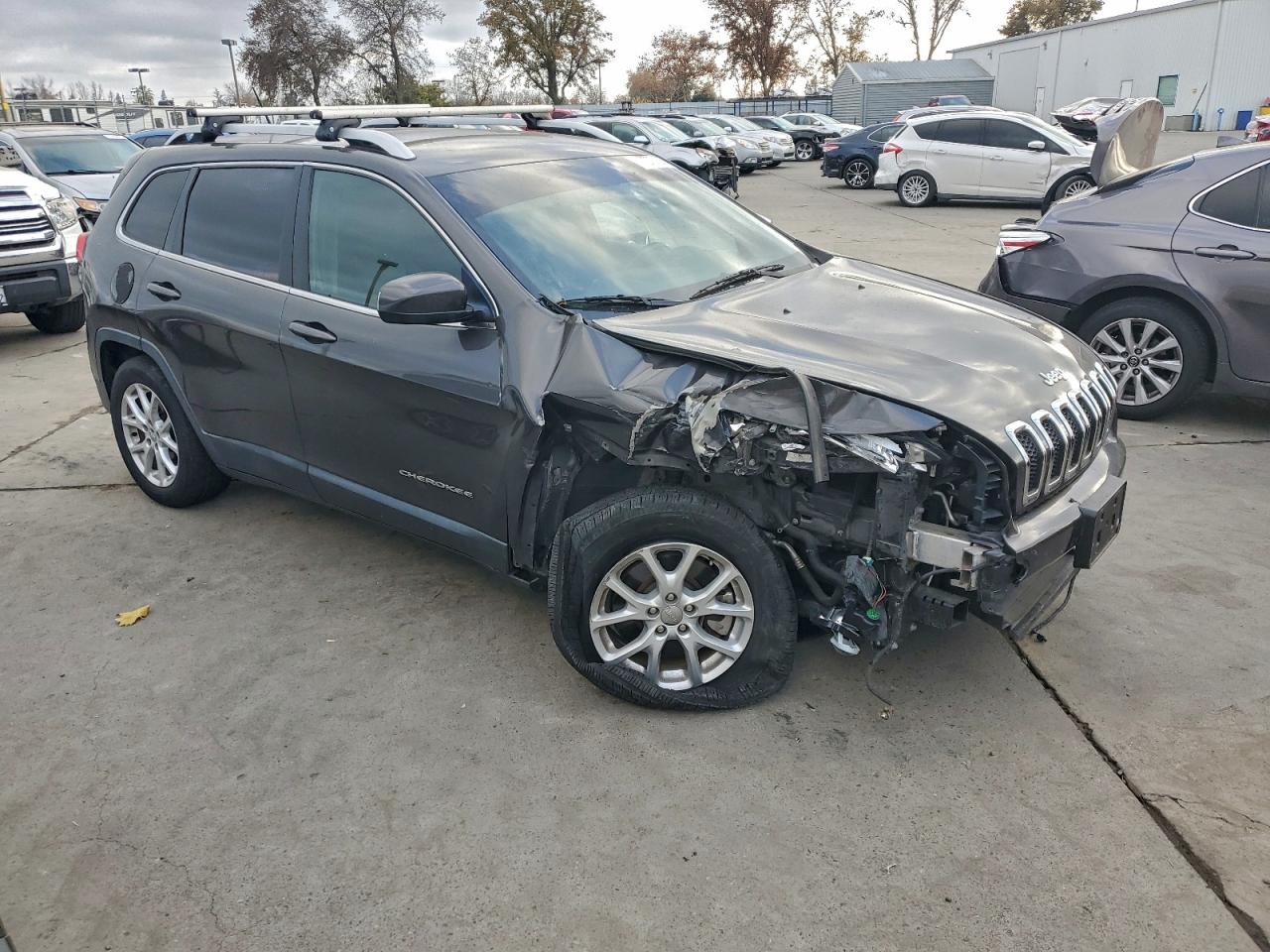 2014 JEEP CHEROKEE LATITUDE photo 7
