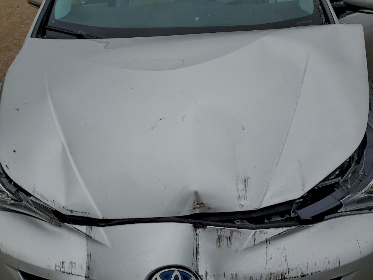 2018 TOYOTA PRIUS photo 21