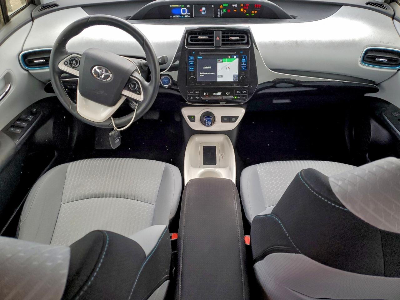 2018 TOYOTA PRIUS photo 15