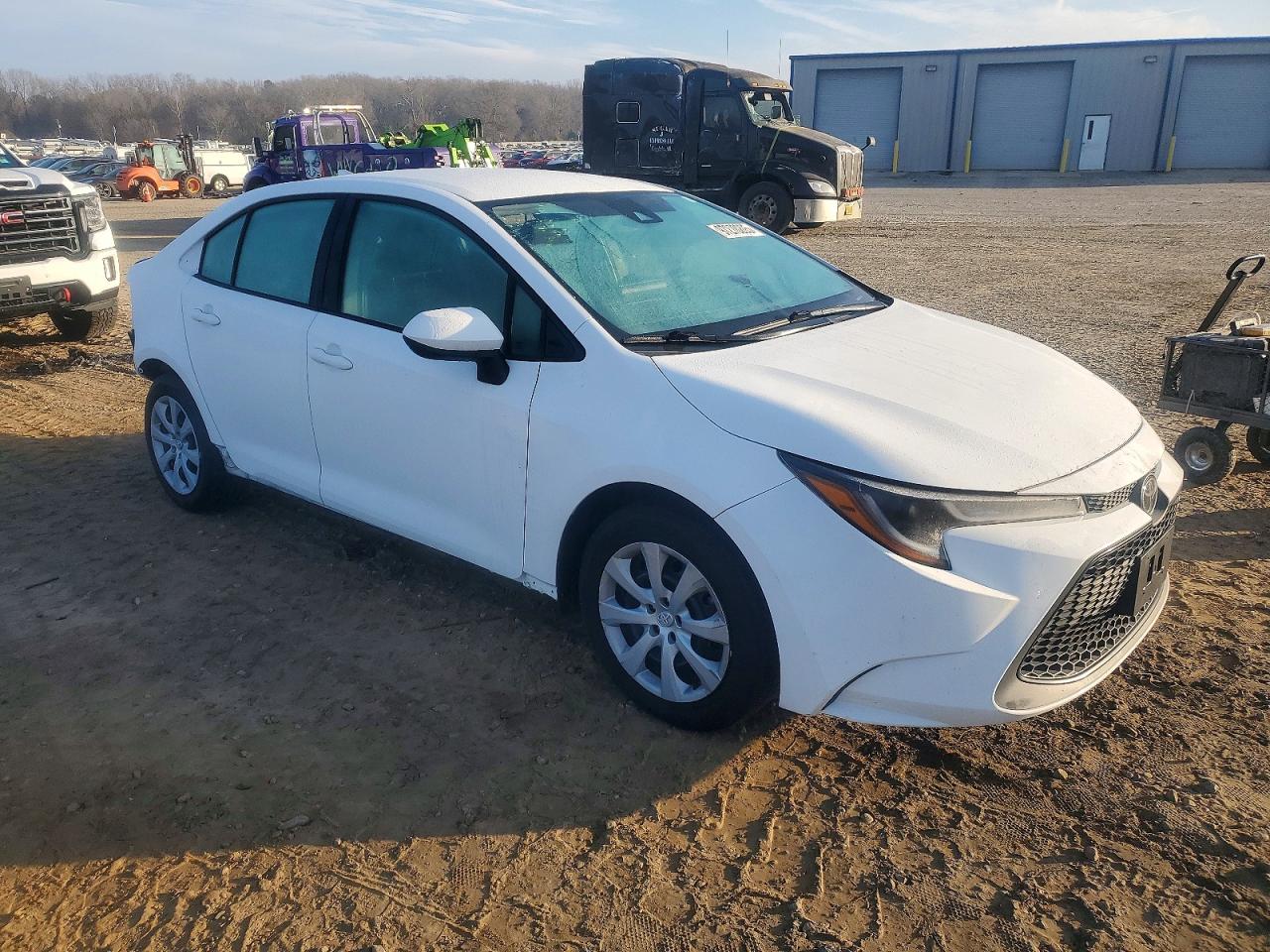 2022 TOYOTA COROLLA LE photo 13