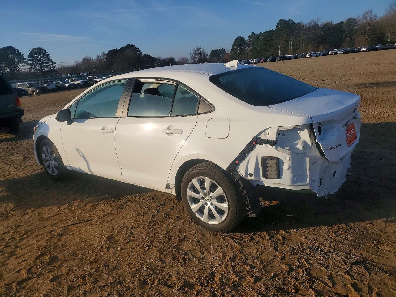 2022 TOYOTA COROLLA LE photo 5