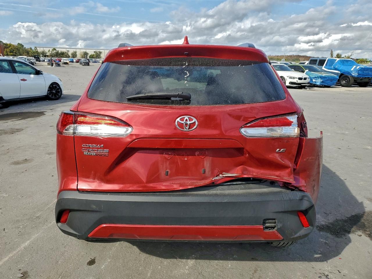 2024 TOYOTA COROLLA CROSS LE photo 11