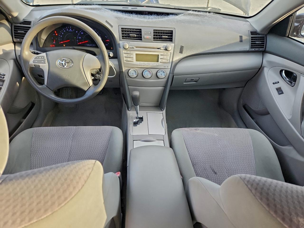 2011 TOYOTA CAMRY BASE photo 15