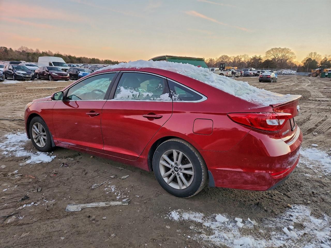 2015 HYUNDAI SONATA SE photo 4