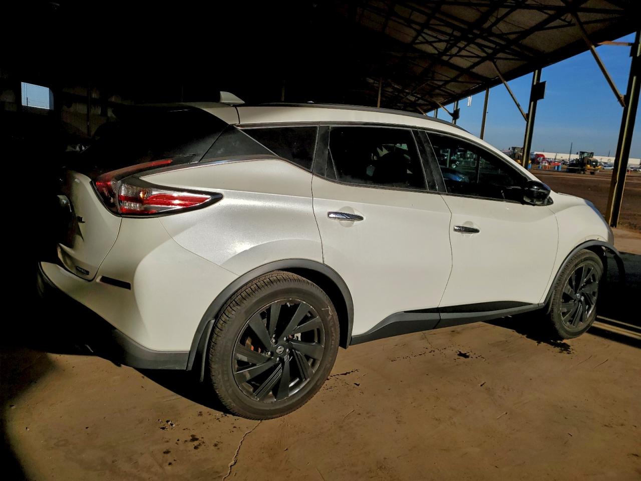 2018 NISSAN MURANO S photo 5