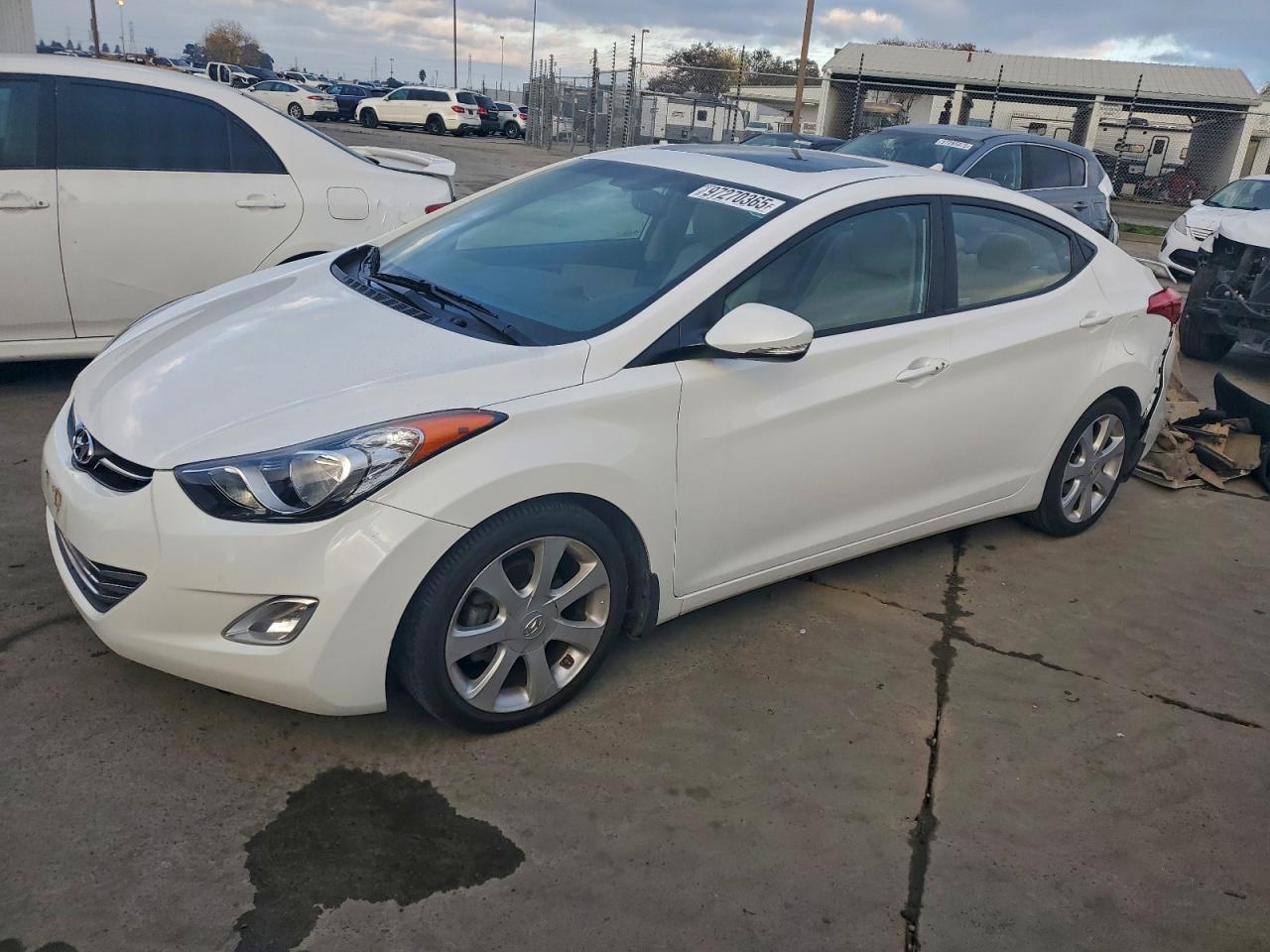 2013 HYUNDAI ELANTRA