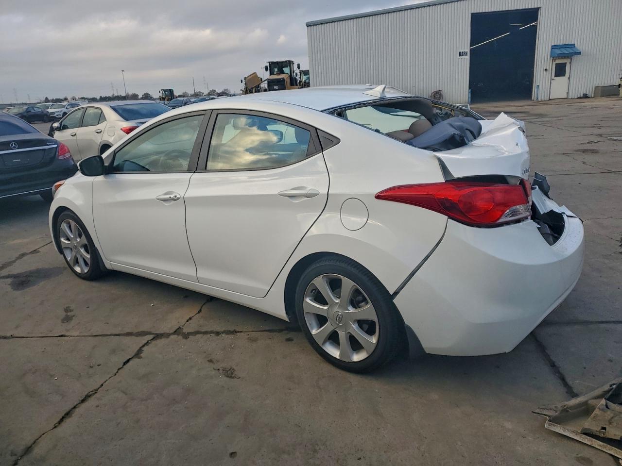 2013 HYUNDAI ELANTRA LIMITED photo 3