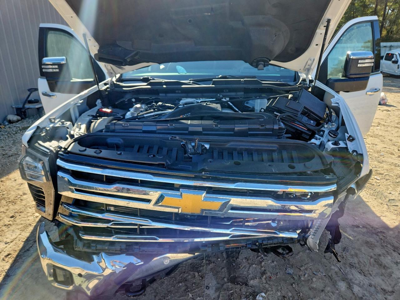 2024 CHEVROLET SILVERADO K2500 HEAVY DUTY LTZ photo 31