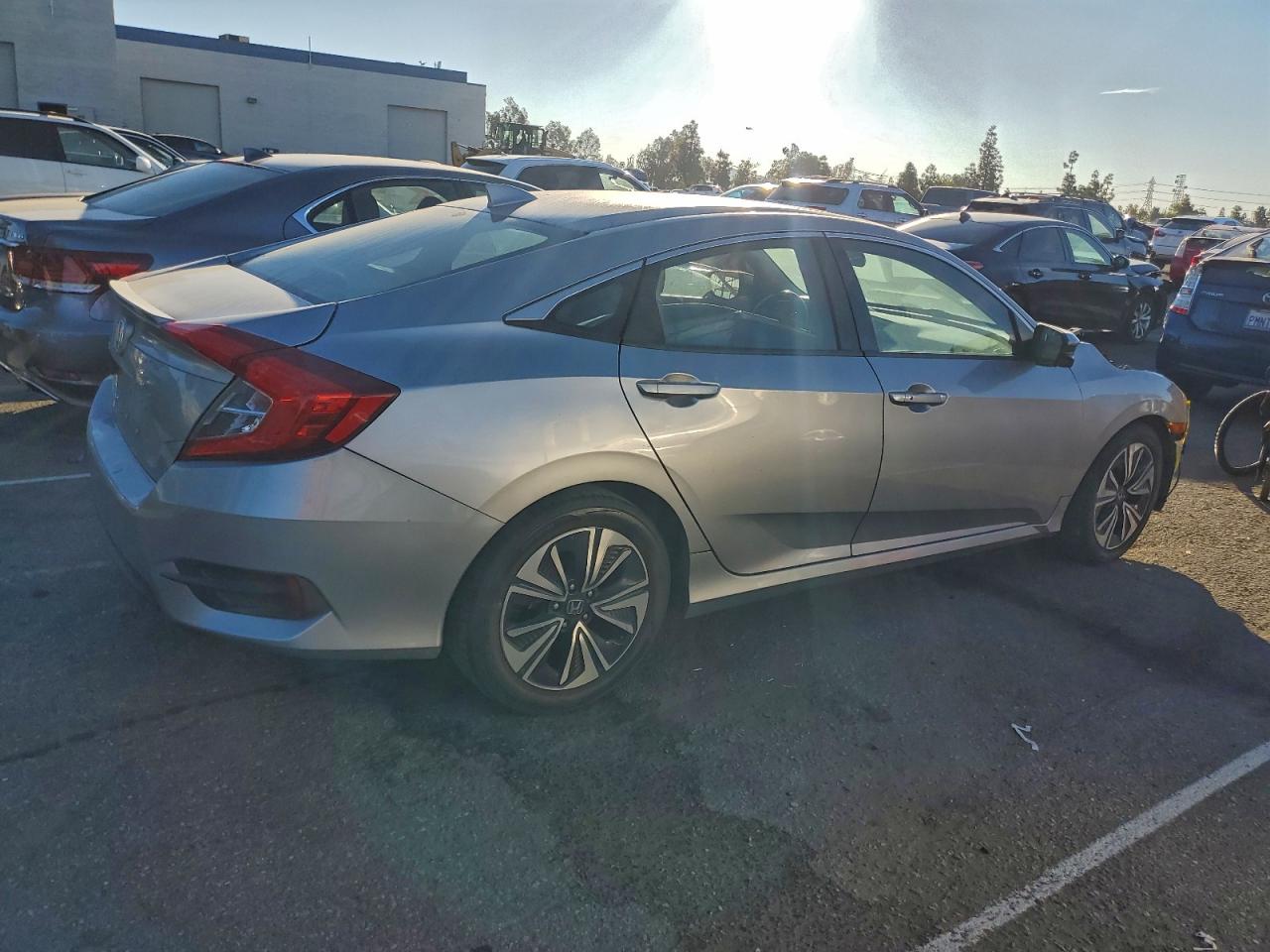 2016 HONDA CIVIC EX photo 5