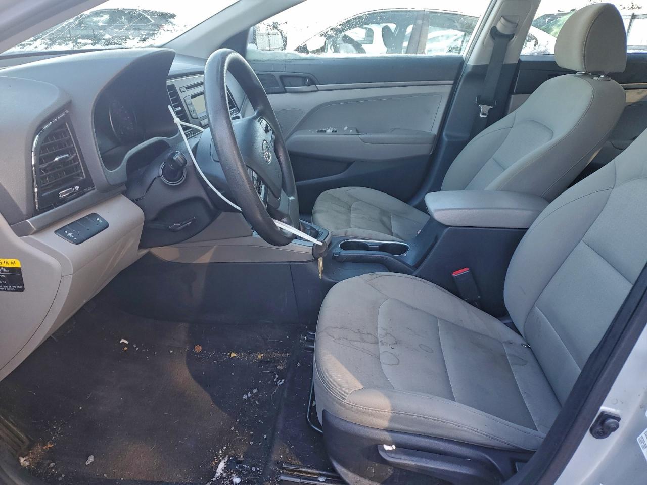 2017 HYUNDAI ELANTRA SE photo 13