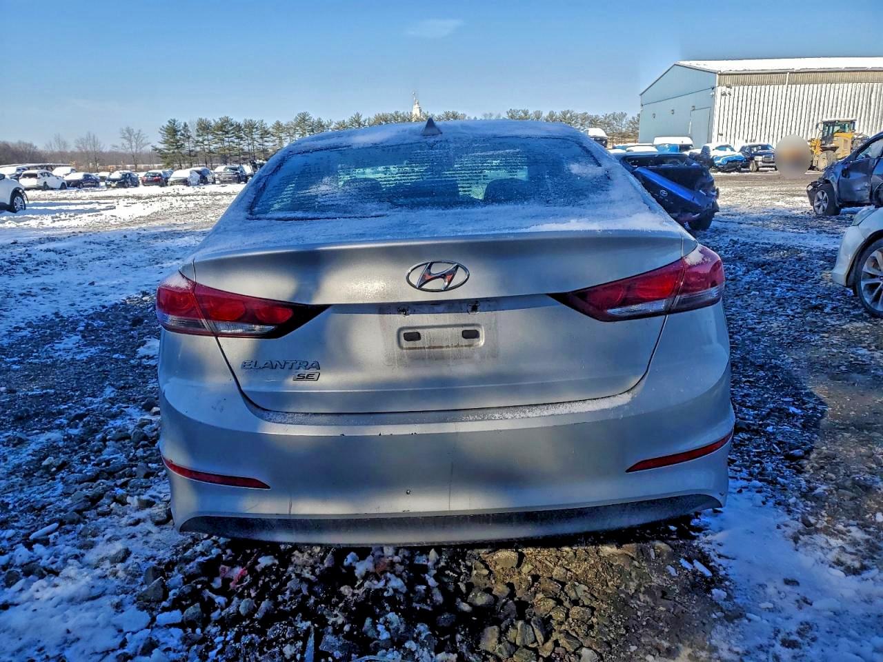 2017 HYUNDAI ELANTRA SE photo 11