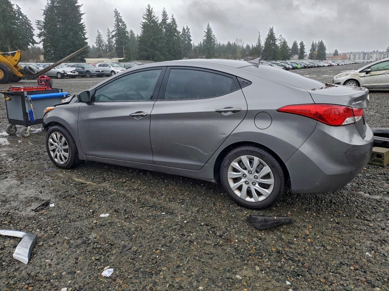 2013 HYUNDAI ELANTRA GLS photo 3