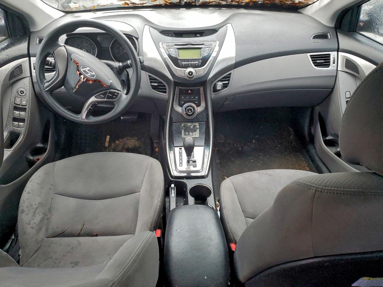 2013 HYUNDAI ELANTRA GLS photo 15