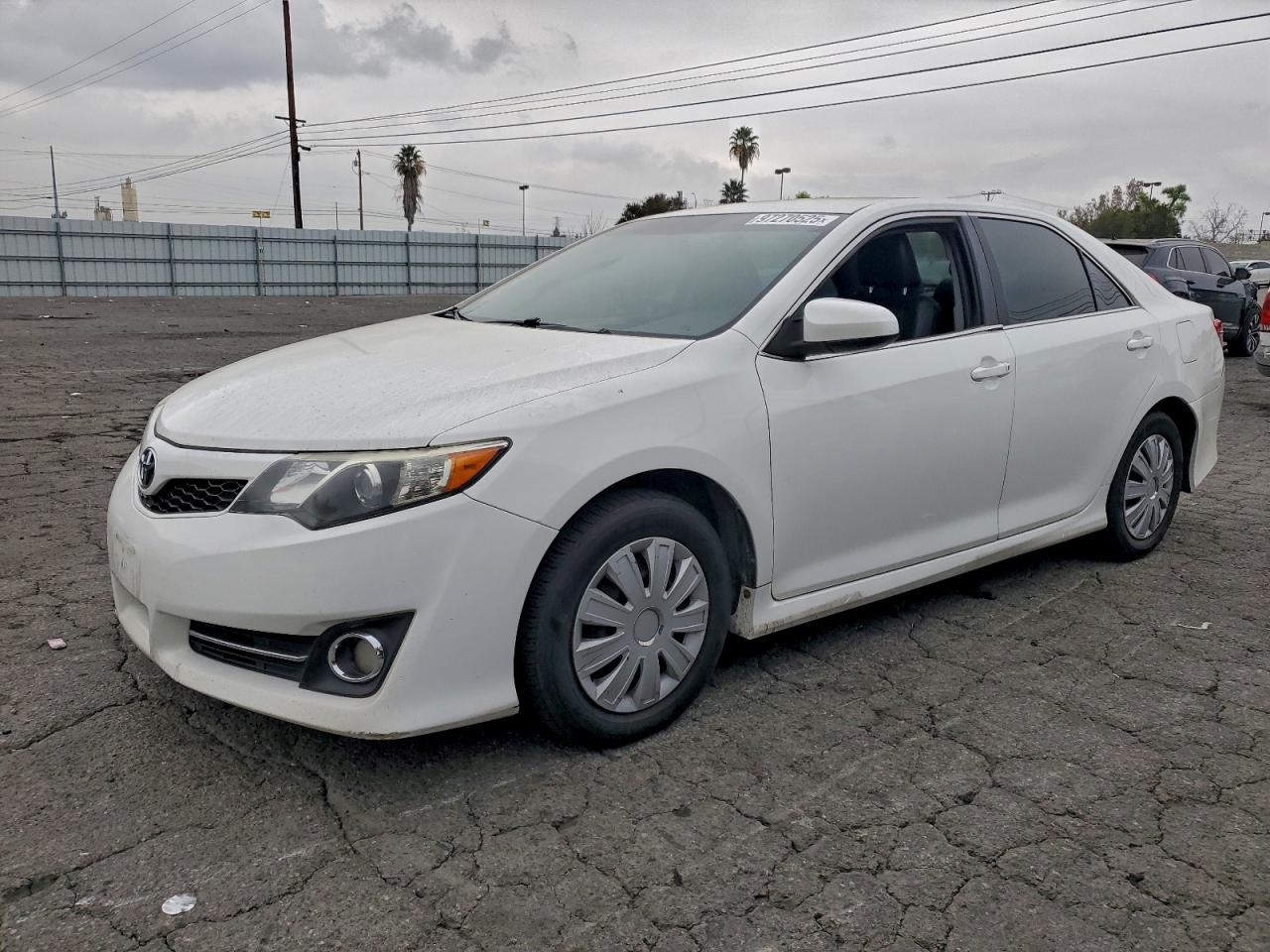 2013 TOYOTA CAMRY