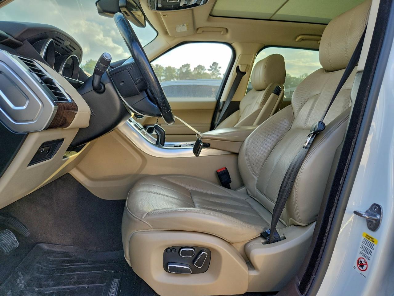 2015 LAND ROVER RANGE ROVER SPORT HSE photo 7