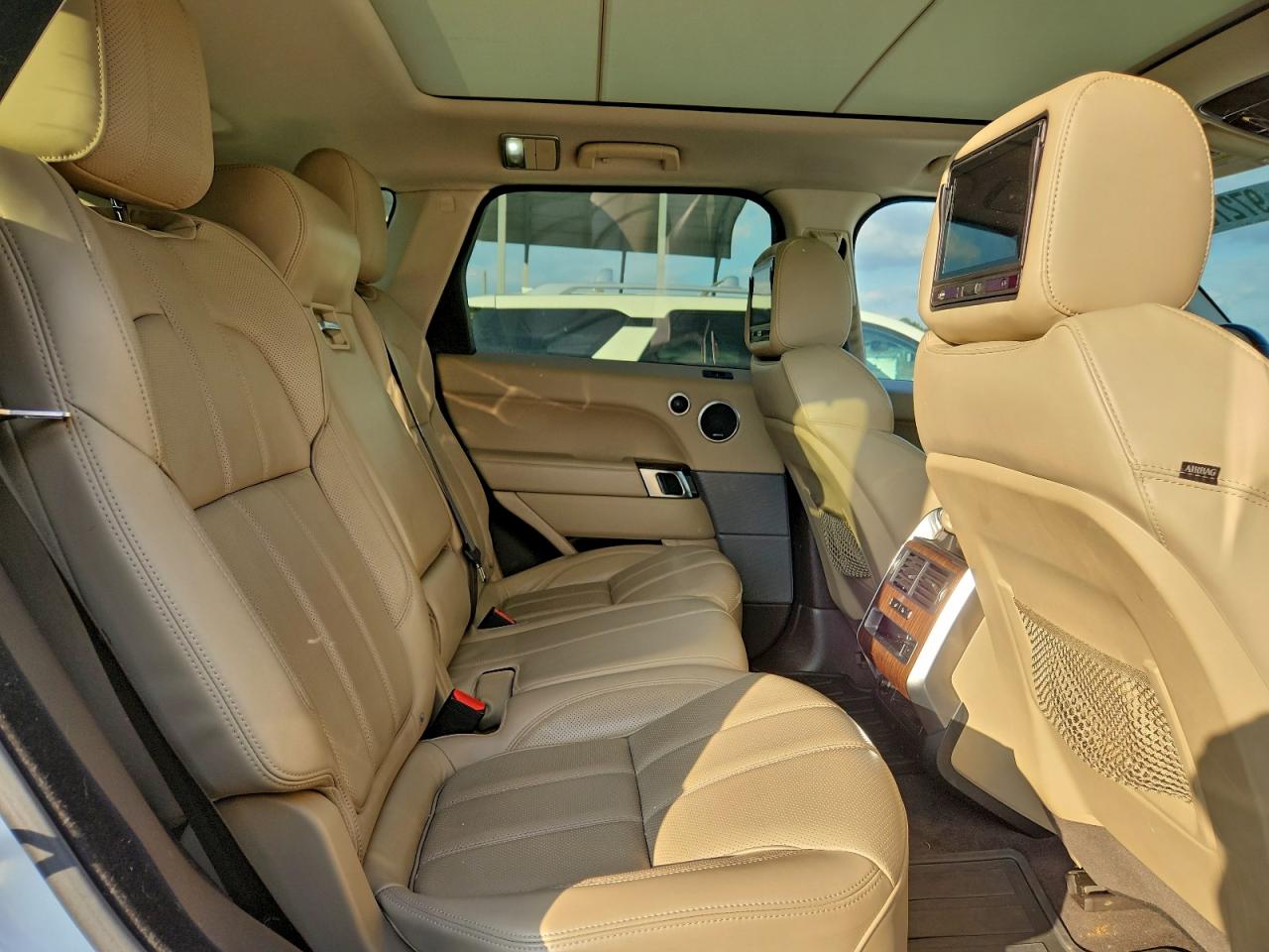2015 LAND ROVER RANGE ROVER SPORT HSE photo 11