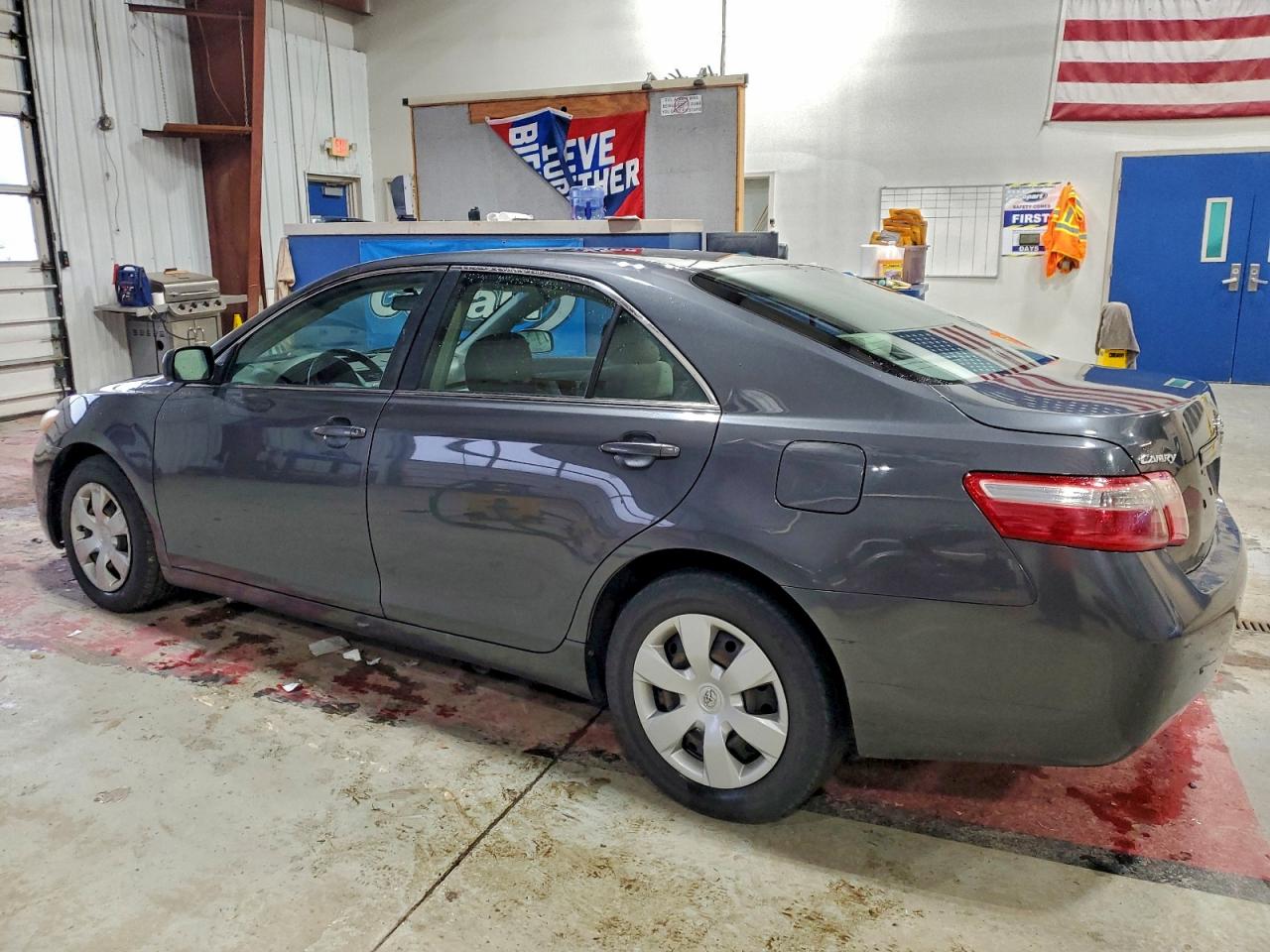 2009 TOYOTA CAMRY BASE photo 2
