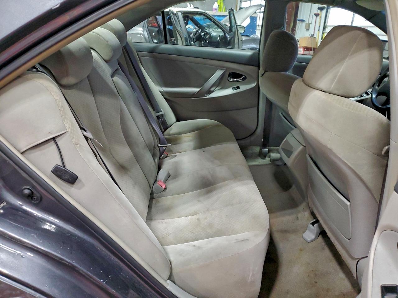 2009 TOYOTA CAMRY BASE photo 10
