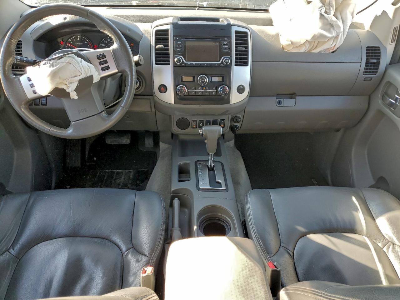 2017 NISSAN FRONTIER S photo 8