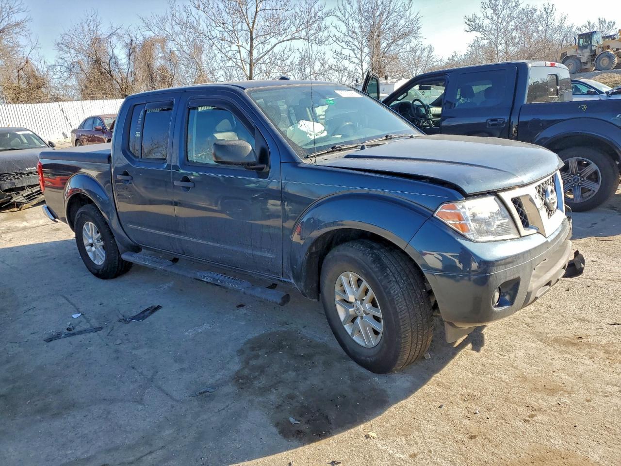 2017 NISSAN FRONTIER S photo 4